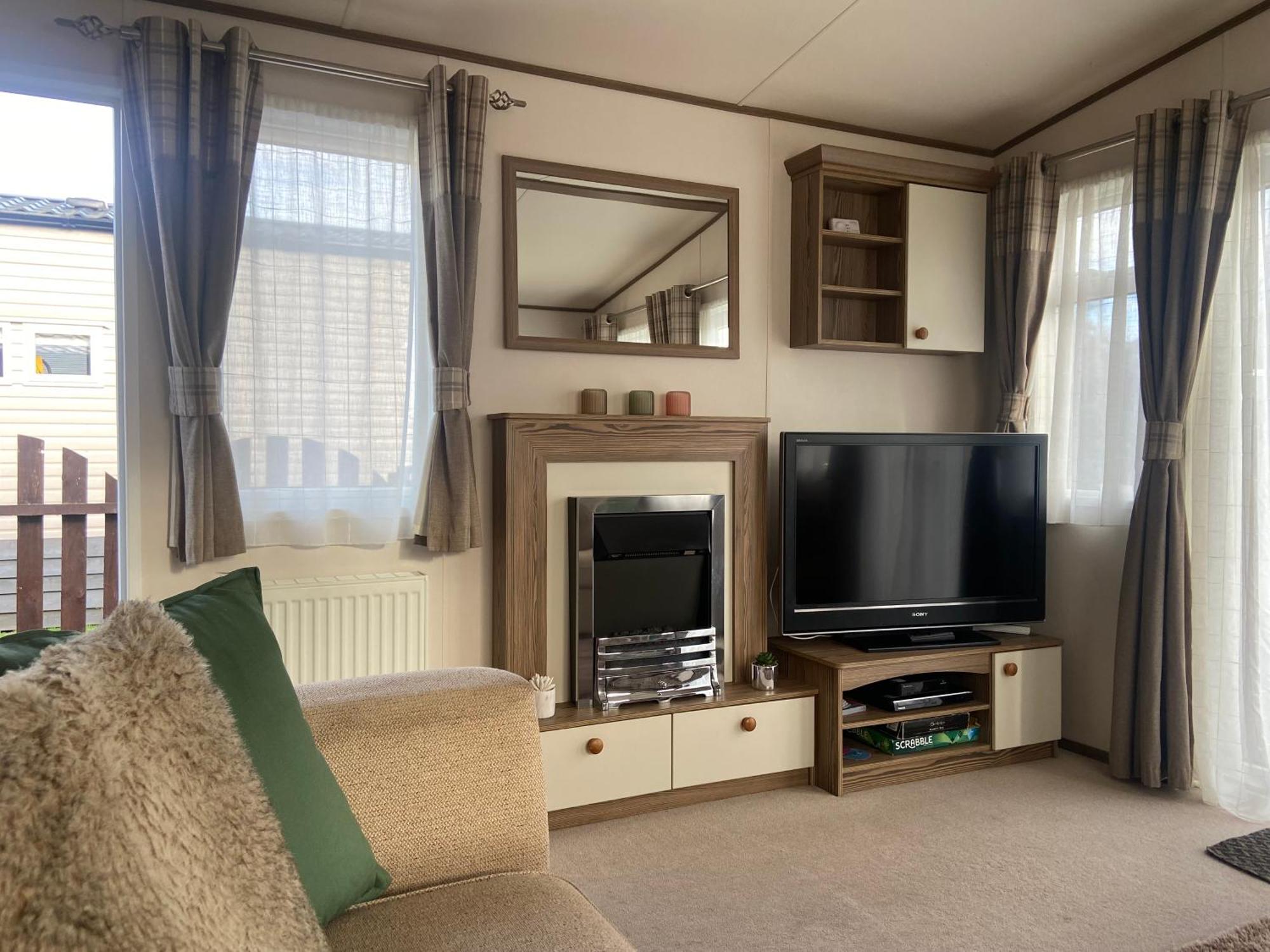 The Monarch Lodge ,Aviemore Holiday Park ภายนอก รูปภาพ