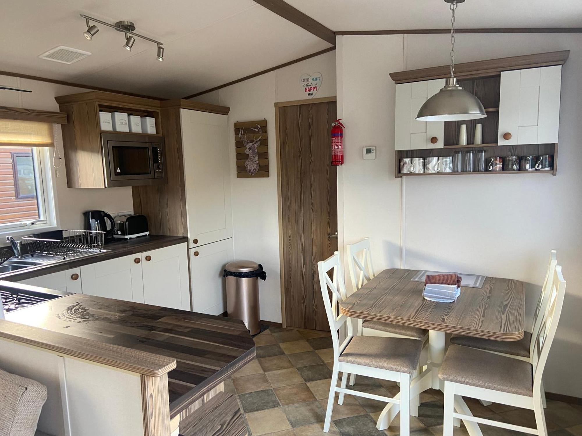 The Monarch Lodge ,Aviemore Holiday Park ภายนอก รูปภาพ